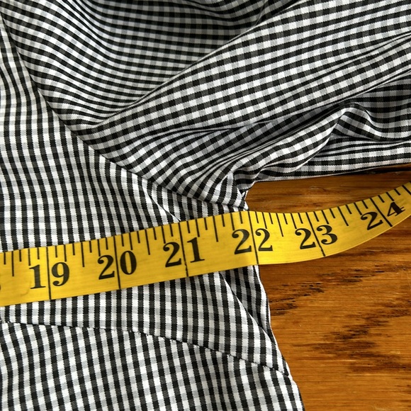 Stem & Vine black/white check top, embroidered sleeves. Size Large. - Picture 8 of 13
